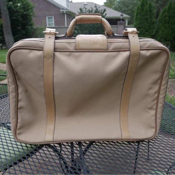 Gucci Vintage 1980s tan beige travel bag - Picture 16 of 16